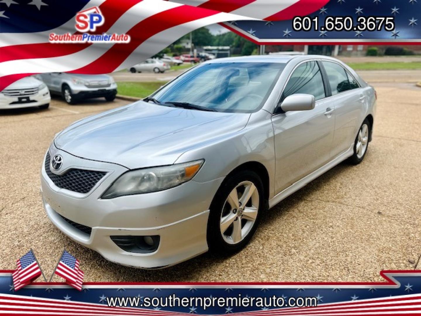 2011 SILVER TOYOTA CAMRY BASE; SE; LE; (4T1BF3EK4BU) , located at 922 W. Beacon St., Philadelphia, MS, 39350, (601) 650-3675, 32.770447, -89.127151 - Photo#2